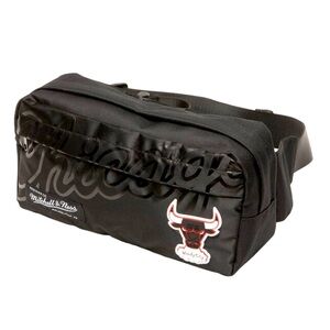 Mitchell & Ness Chicago Bulls Hardwood Classics Adjustable Fanny‎ Pack